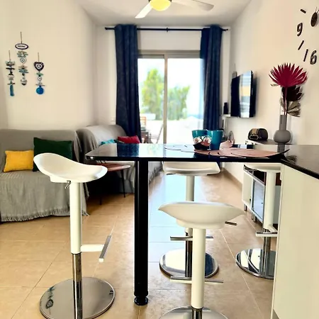 El Beso Del Mar Apartment