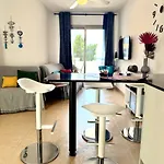 El Beso Del Mar Apartment